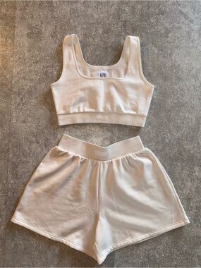 Lounge Cream Bra & Shorts Set Two Piece Lounge Set Size Small